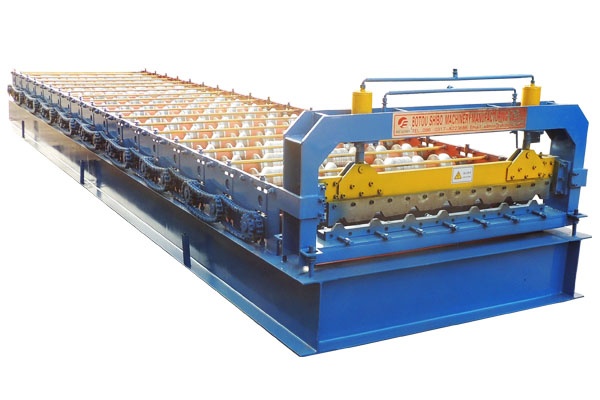 Customized trapzoid roof tile forming machine